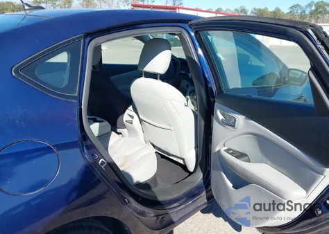 2013 Dodge Dart Sxt z USA, uszkodzony, nr VIN 1C3CDFBA1DD720078